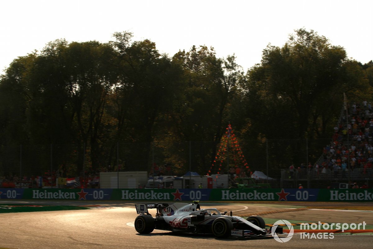 Mick Schumacher, Haas VF-21