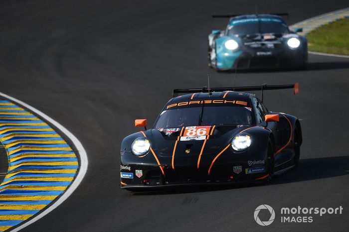 #86 GR Racing Porsche 911 RSR - 19 LMGTE Am of Michael Wainwright, Benjamin Barker, Tom Gamble
