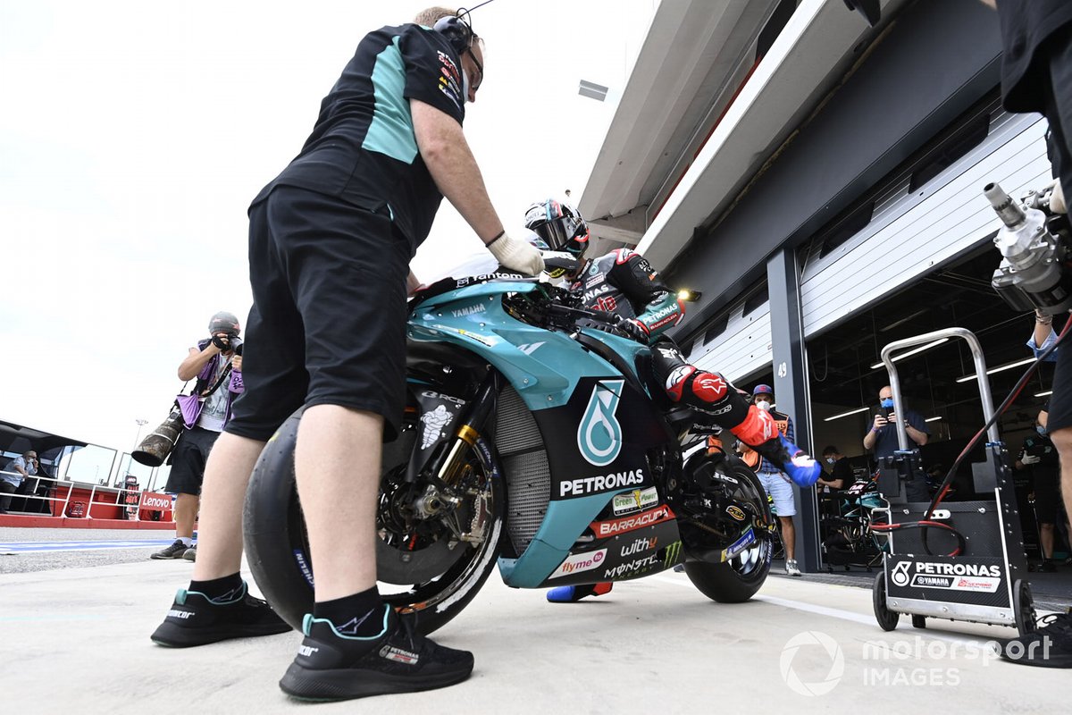 Andrea Dovizioso, Petronas Yamaha SRT