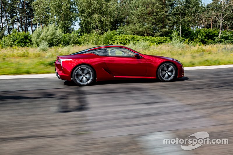 Lexus LC500