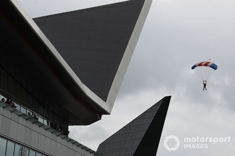 Los halcones aterrizan en Silverstone