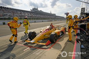 Ryan Hunter-Reay, Andretti Autosport Honda pit stop