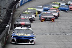 Chase Elliott, Hendrick Motorsports, Chevrolet Camaro NAPA AUTO PARTS, Clint Bowyer, Stewart-Haas Racing, Ford Mustang Haas Automation