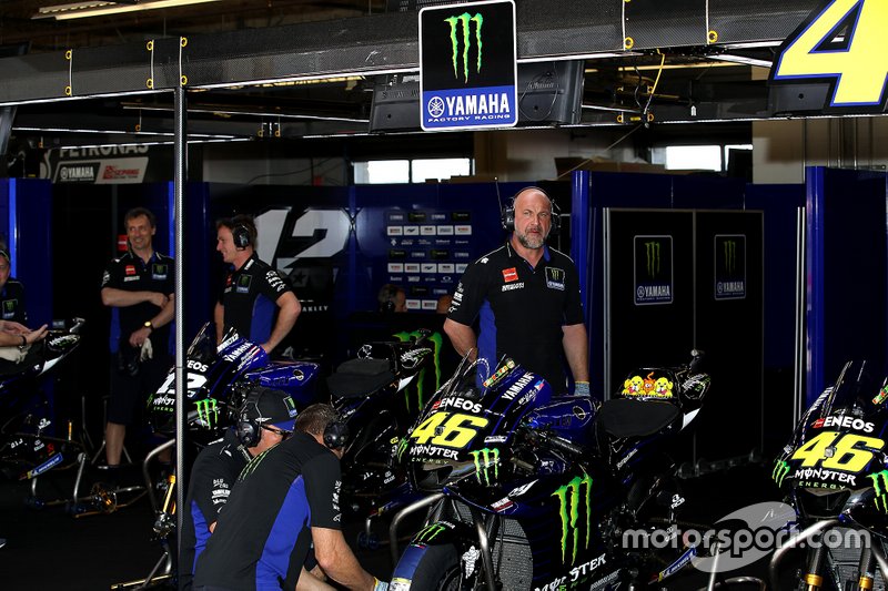 Garage of Maverick Viñales, Yamaha Factory Racing and Valentino Rossi, Yamaha Factory Racing