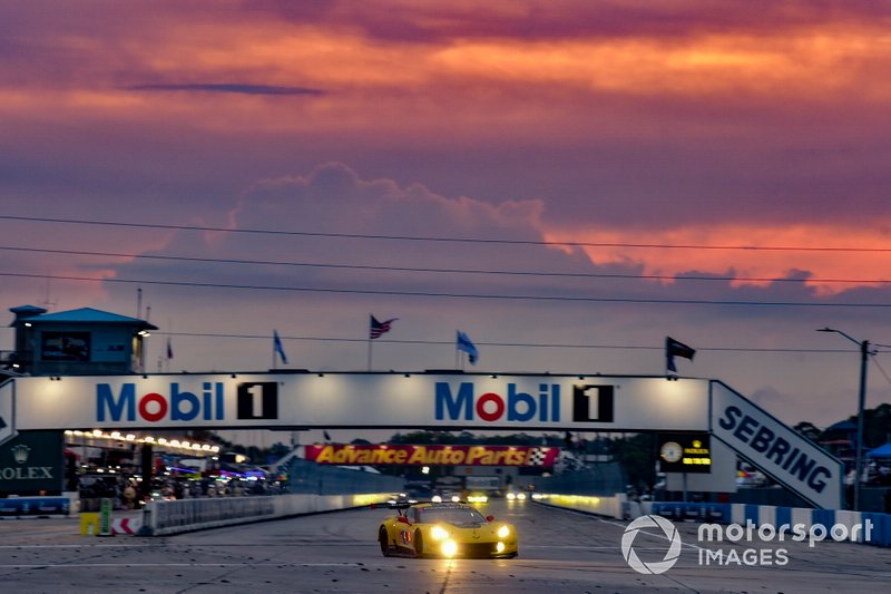 #3 Corvette Racing Corvette C7.R, GTLM: Jan Magnussen, Antonio Garcia, Mike Rockenfeller