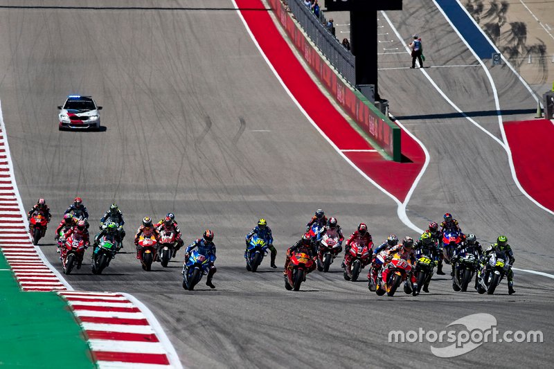 Start action Marc Marquez, Repsol Honda Team leads