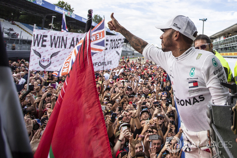 Lewis Hamilton győzelme az Olasz Nagydíjon