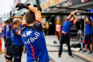 Toro Rosso pit stop antrenmanı