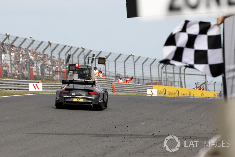 Race winner Daniel Juncadella, Mercedes-AMG Team HWA, Mercedes-AMG C63 DTM