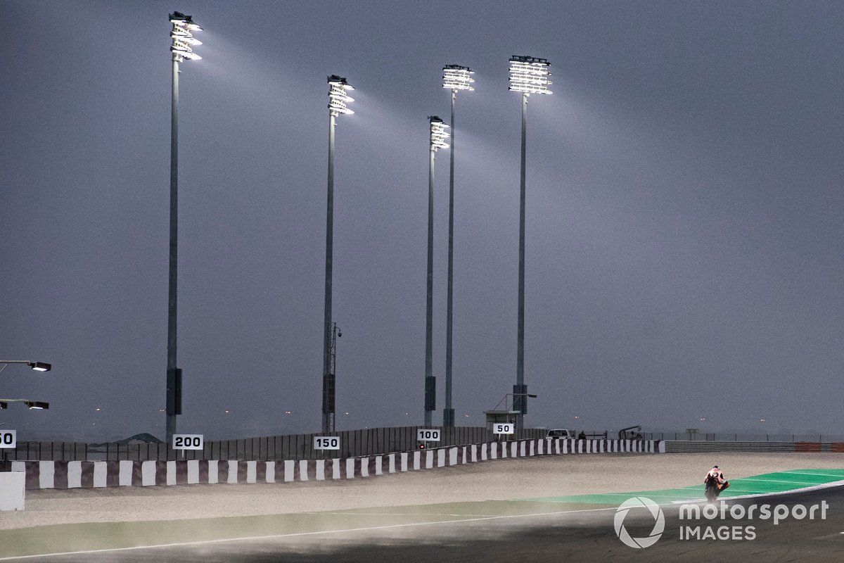 Sandsturm am Losail International Circuit in Katar