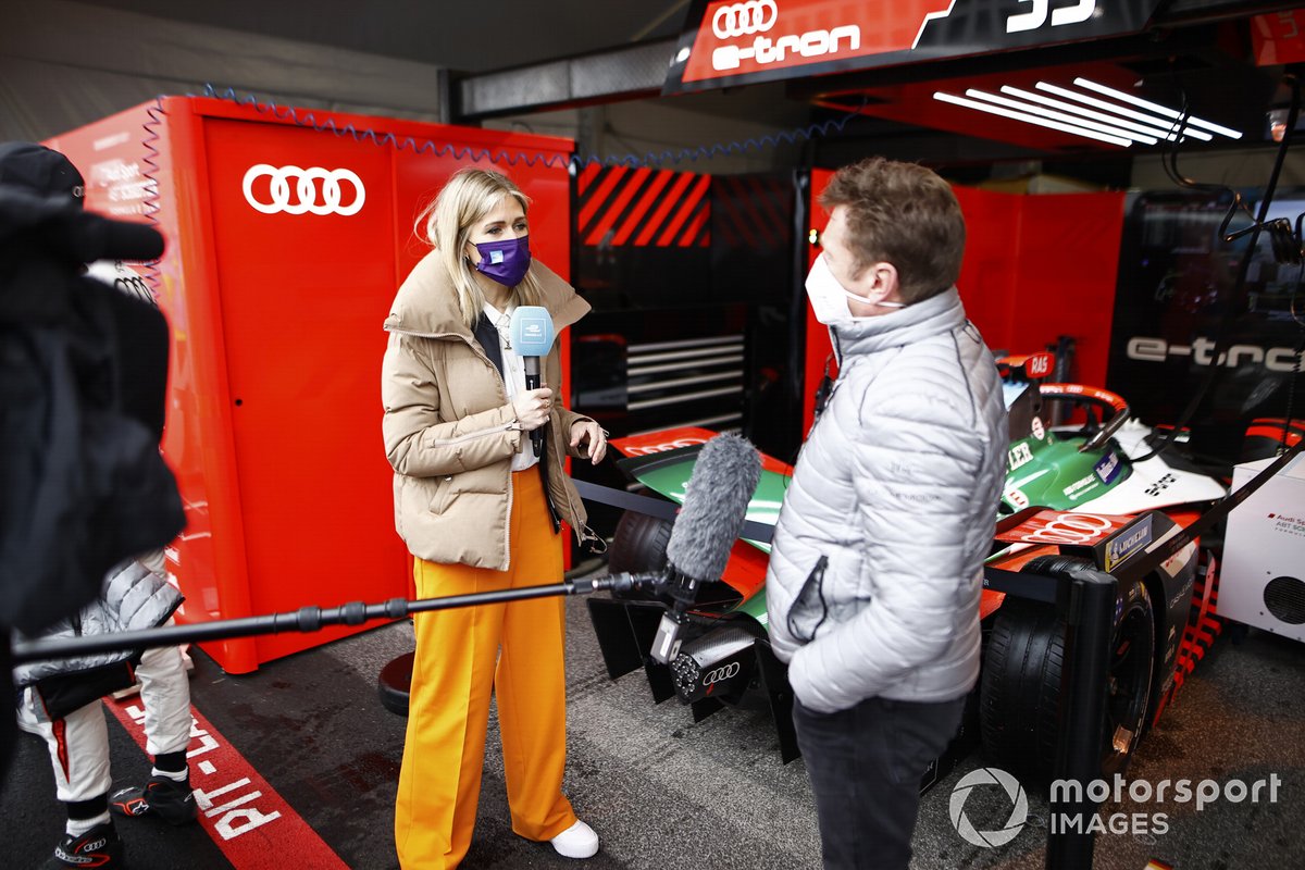 TV Presenter Nicki Shields, interviews Allan McNish, Team Principal, Audi Sport ABT Schaeffler