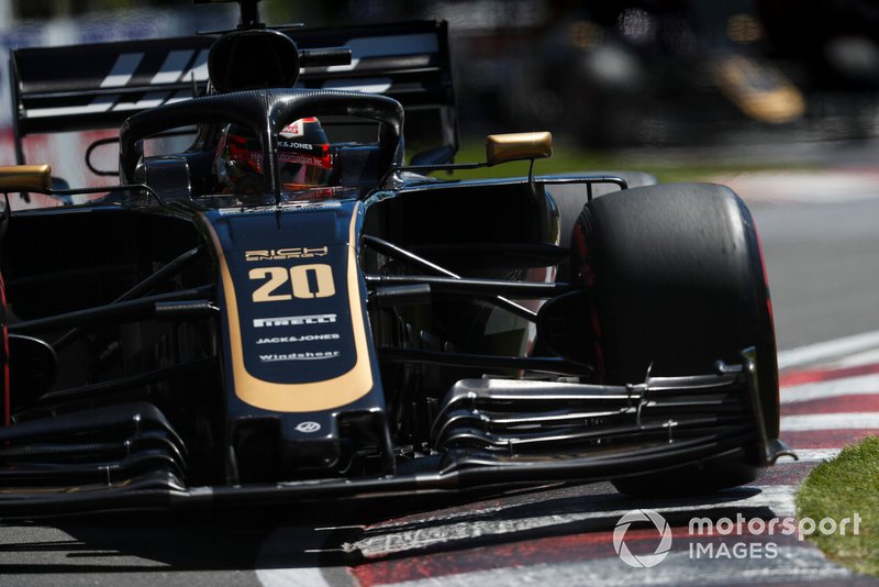 Kevin Magnussen, Haas VF-19
