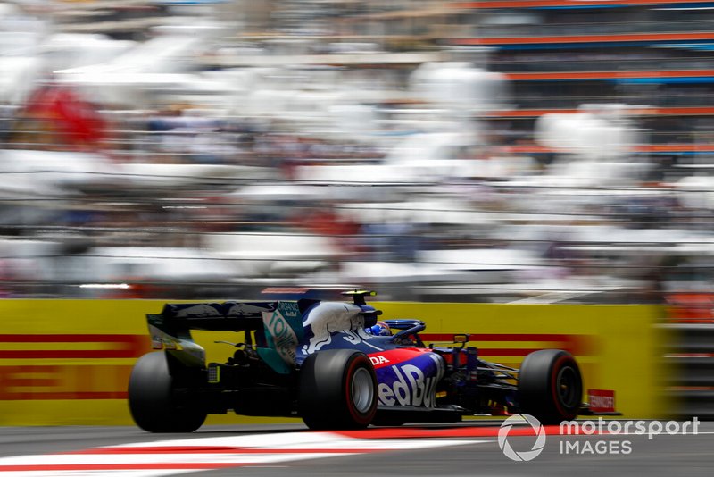 Alexander Albon, Toro Rosso STR14