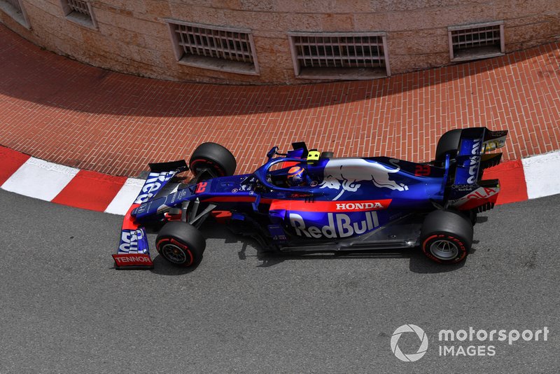 Alexander Albon, Toro Rosso STR14