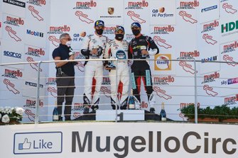Podio: Gianmarco Quaresmini di Tsunami RT, Simone Iaquinta di Ghinzani Arco Motorsport e Stefano Monaco di Dinamic Motorsport