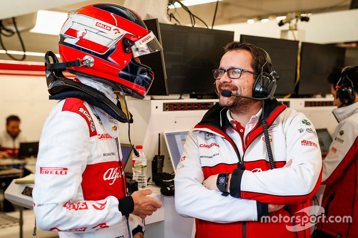 Julien Simon-Chautemps, Senior F1 Race Engineer Alfa Romeo with Robert Kubica, Alfa Romeo