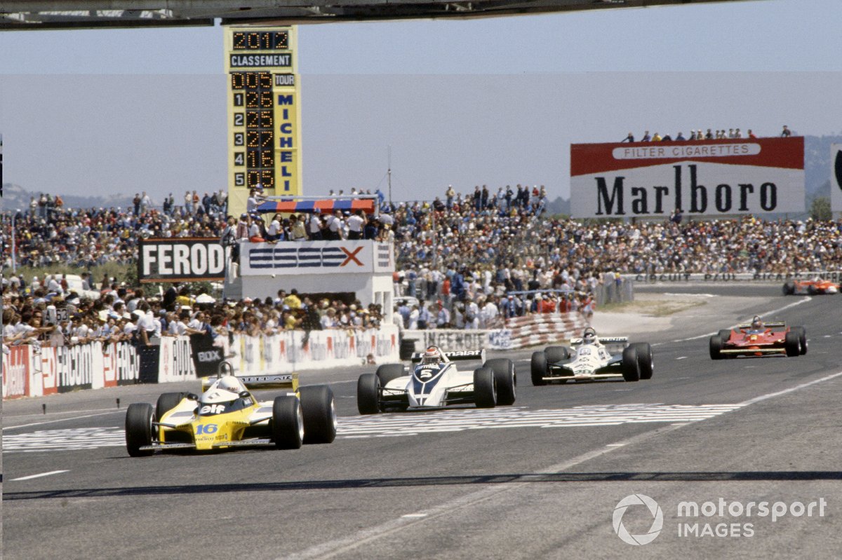 Rene Arnoux, Renault RE20 leads Nelson Piquet, Brabham BT49-Ford Cosworth, Carlos Reutemann, Williams FW07B-Ford Cosworth and Gilles Villeneuve, Ferrari 312T5