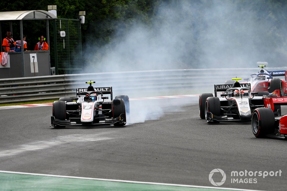 I danni sull'auto di Christian Lundgaard, ART Grand Prix