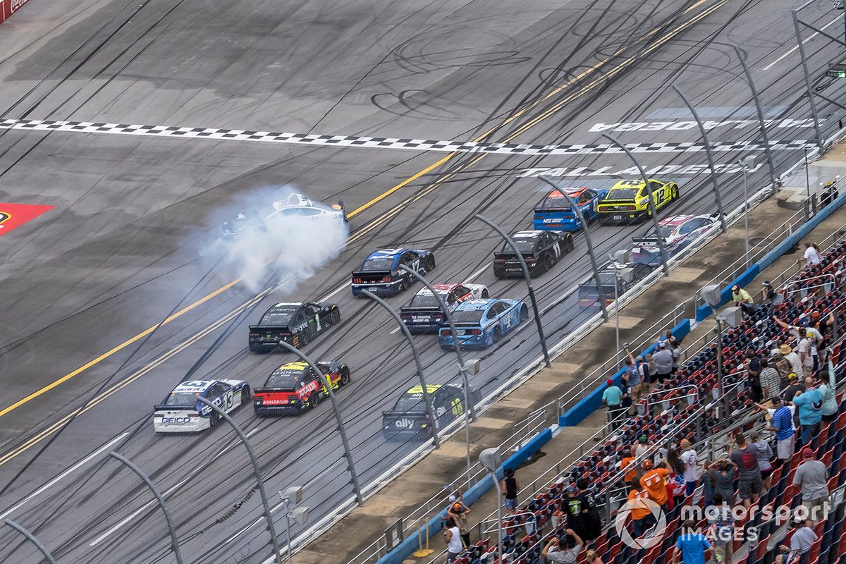 1. Ryan Blaney and Ricky Stenhouse Jr. - Cup Talladega - 0.007s
