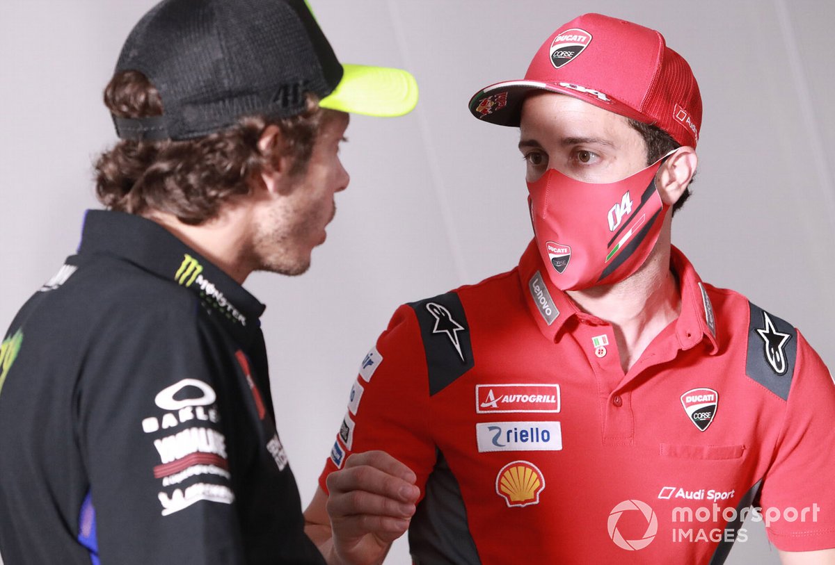 Valentino Rossi, Yamaha Factory Racing, Andrea Dovizioso, Ducati Team