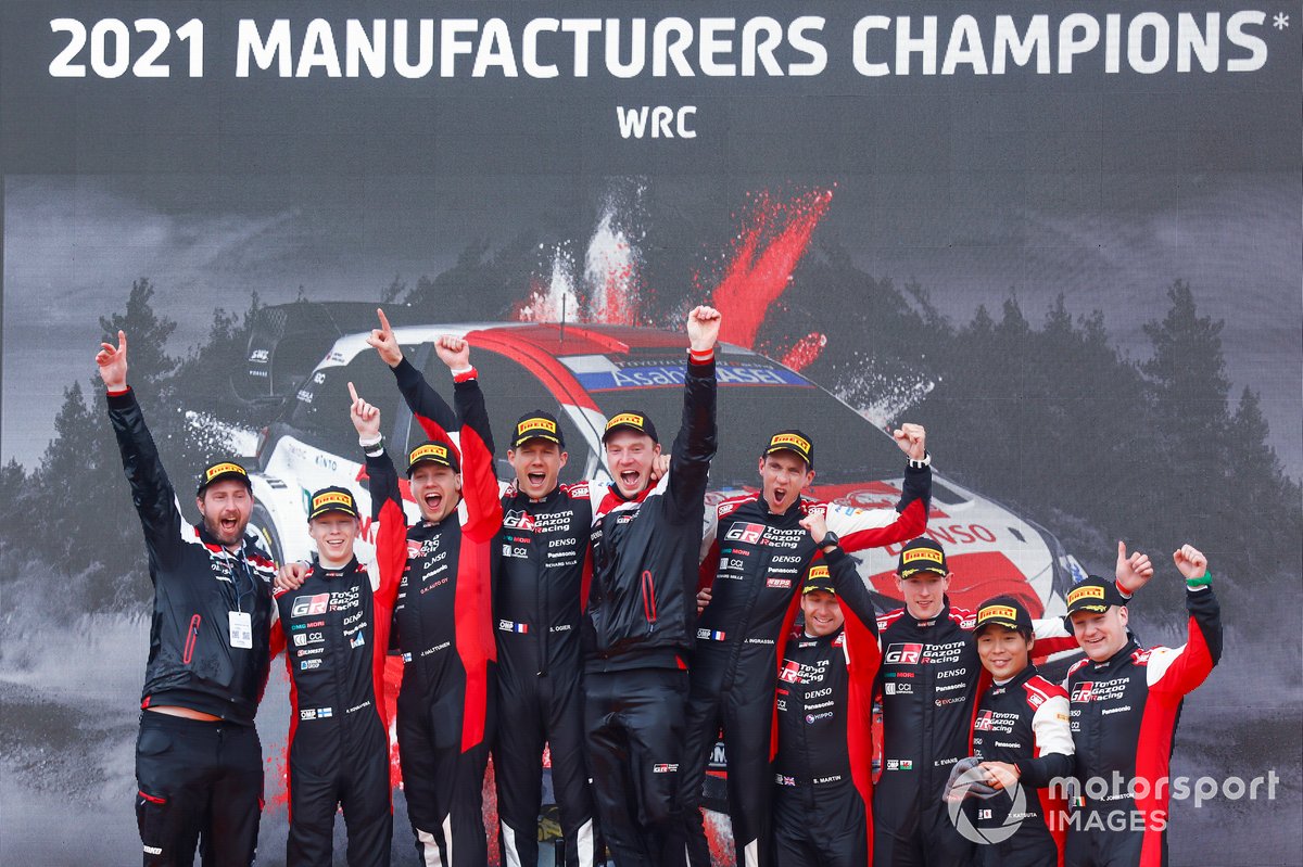 Podio: Tom Fowler, Jari-Matti Latvala, director del equipo Toyota Gazoo Racing, Sébastien Ogier, Julien Ingrassia, Toyota Gazoo Racing WRT Toyota Yaris WRC, Elfyn Evans, Scott Martin, Toyota Gazoo Racing WRT Toyota Yaris WRC, #68#, Takamoto Katsuta, Aaron Johnston, Toyota Gazoo Racing WRT Toyota Yaris WRC