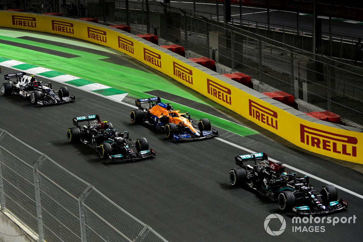 Lewis Hamilton, Mercedes W12, Valtteri Bottas, Mercedes W12, Daniel Ricciardo, McLaren MCL35M, Pierre Gasly, AlphaTauri AT02