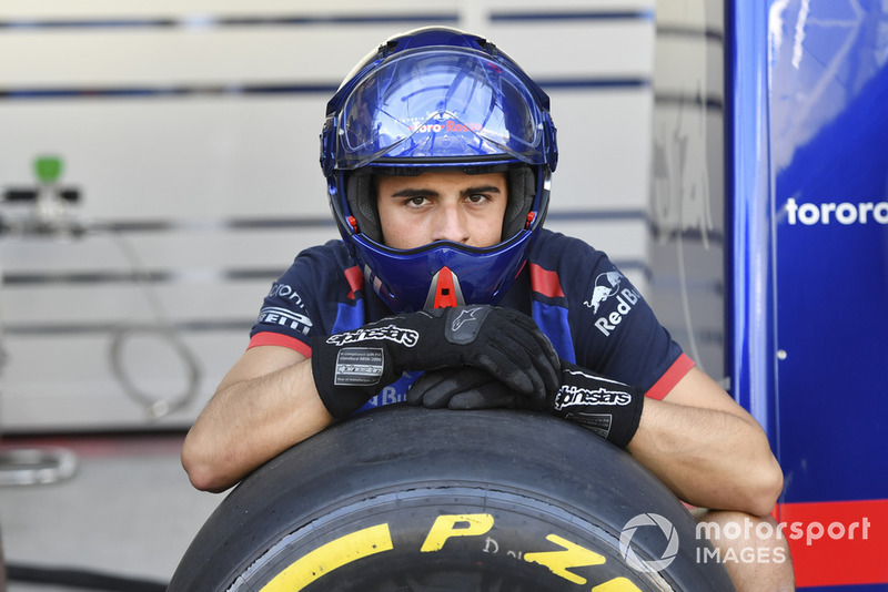 Scuderia Toro Rosso mechanic