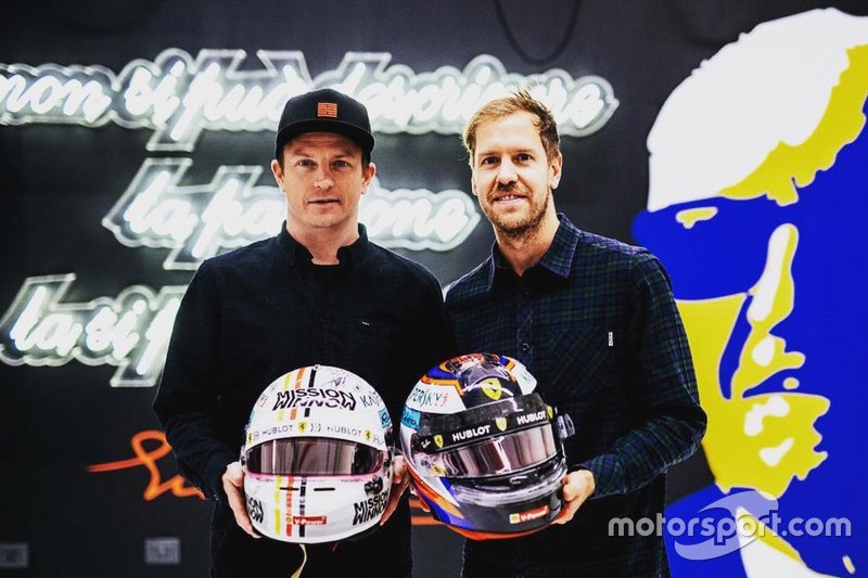 Sebastian Vettel ve Kimi Räikkönen kask takası