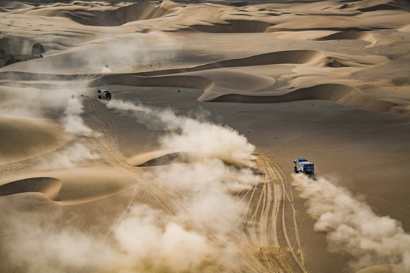#518 Team Kamaz Master: Andrey Karginov, Igor Leonov, Andrey Mokeev
