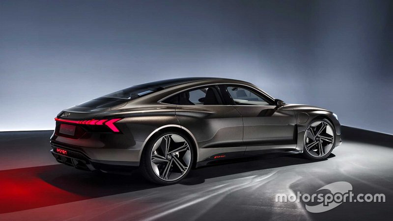 Концепт Audi e-tron GT 2019 року
