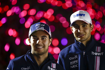 Sergio Pérez, Racing Point Force India, y Esteban Ocon, Racing Point Force India