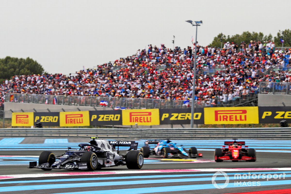 Pierre Gasly, AlphaTauri AT02, Charles Leclerc, Ferrari SF21, Fernando Alonso, Alpine A521
