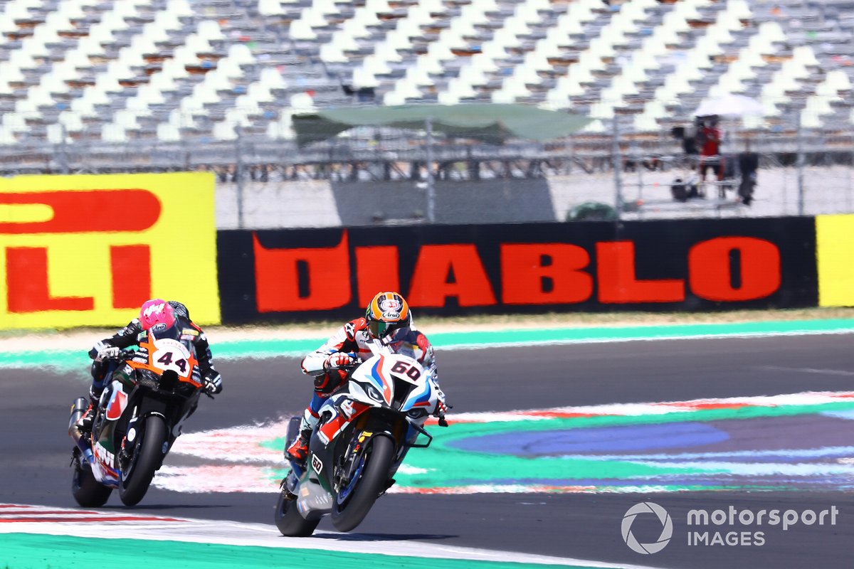 Michael van der Mark, BMW Motorrad WorldSBK Team, Lucas Mahias, Kawasaki Puccetti Racing