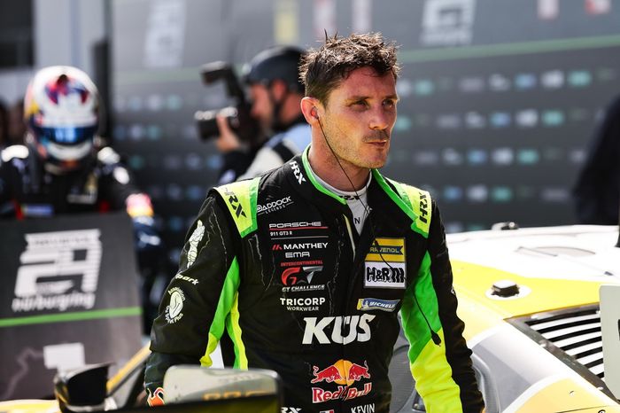 #911 Manthey EMA Porsche 911 GT3 R (992): Kevin Estre