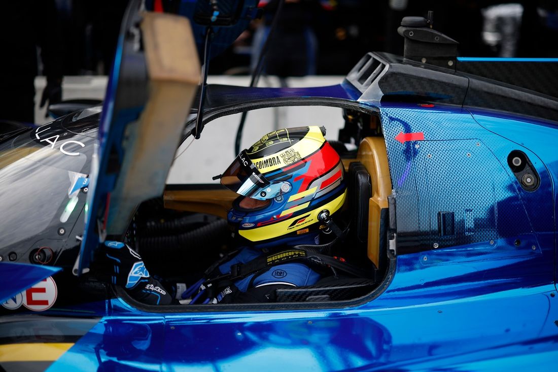 #10 Cadillac Wayne Taylor Racing Cadillac V- Series.R: Filipe Albuquerque