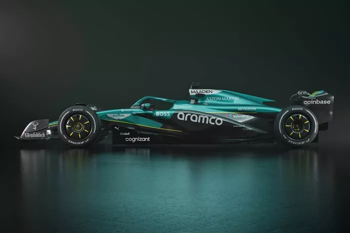 アストンマーティン・レーシング AMR25 