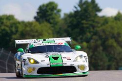 #33 Riley Motorsports SRT Viper GT3-R: Ben Keating, Jeroen Bleekemolen