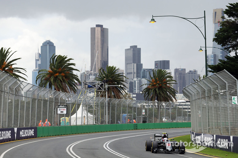 Jenson Button, McLaren MP4-31