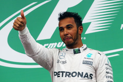Race winner Lewis Hamilton, Mercedes AMG F1 celebrates on the podium