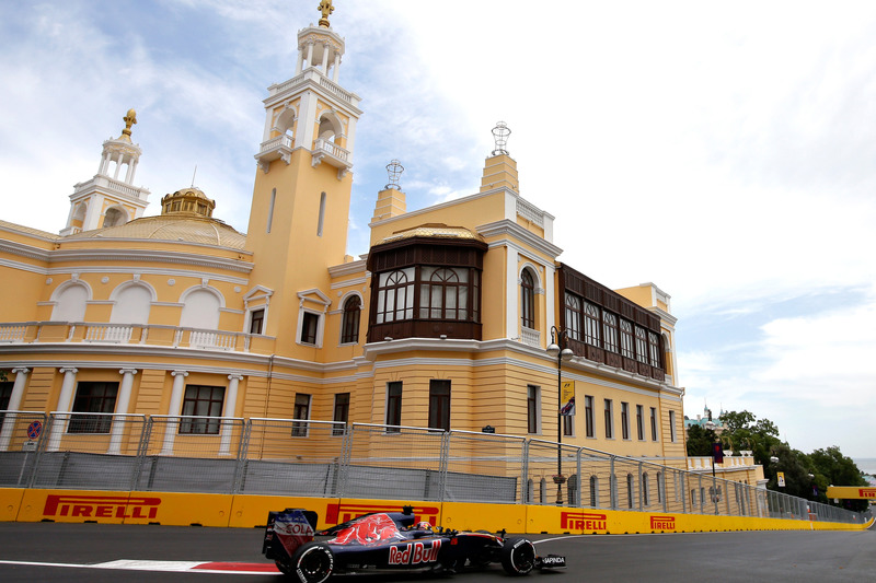 Daniil Kvyat, Scuderia Toro Rosso STR11