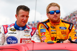 A.J. Allmendinger, JTG Daugherty Racing Chevrolet, Chris Buescher, Front Row Motorsports Ford