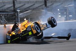 Huge crash for Spencer Pigot, Rahal Letterman Lanigan Racing Honda