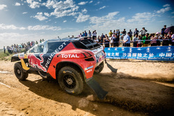 #100 Peugeot: Stéphane Peterhansel, Jean-Paul Cottret