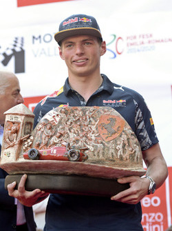 Max Verstappen, Red Bull Racing ve Lorenzo Bandini Kupası