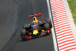 Daniel Ricciardo, Red Bull Racing RB12