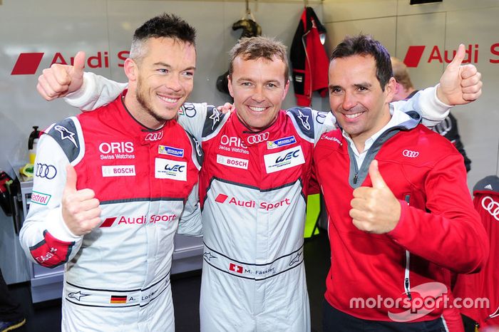 Ganadores de la pole LMP1 Marcel Fässler, Andre Lotterer, Benoit Tréluyer, Audi Sport Team Joest
