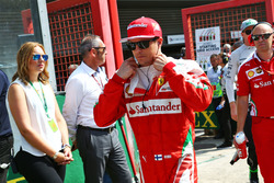 Kimi Raikkonen, Ferrari on the grid