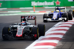 Romain Grosjean, Haas F1 Team VF-16