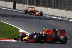Max Verstappen, Red Bull Racing RB12 leads Daniel Ricciardo, Red Bull Racing RB12
