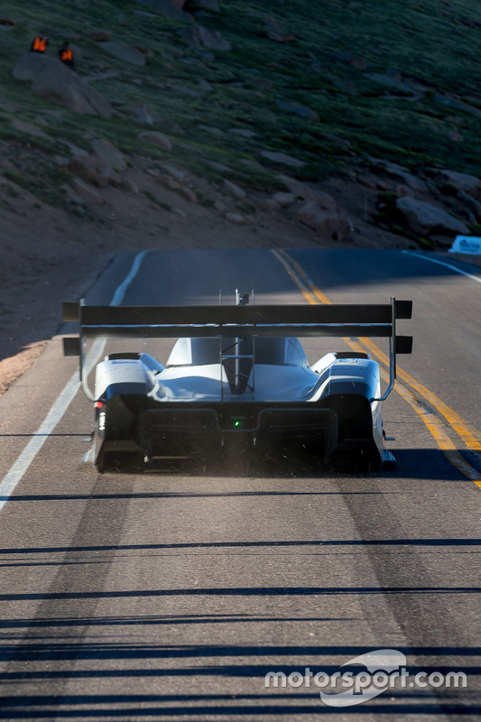 #94 Romain Dumas, Volkswagen I.D. R Pikes Peak